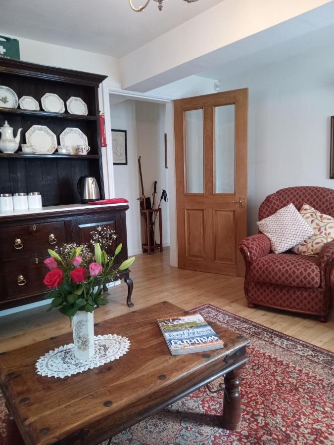 Charming, Wonderfully Cosy One Bedroom Apartment Giggleswick エクステリア 写真