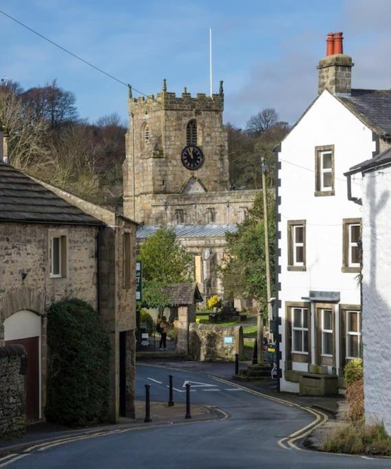 Charming, Wonderfully Cosy One Bedroom Apartment Giggleswick エクステリア 写真